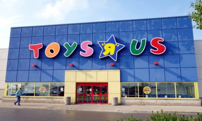 toys-r-us-store